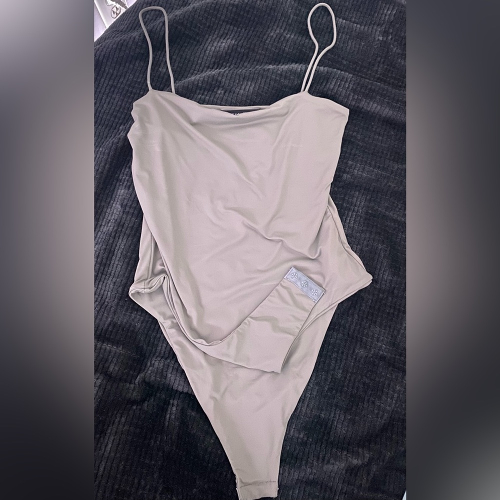 SHEIN grey bodysuit size xs fits s